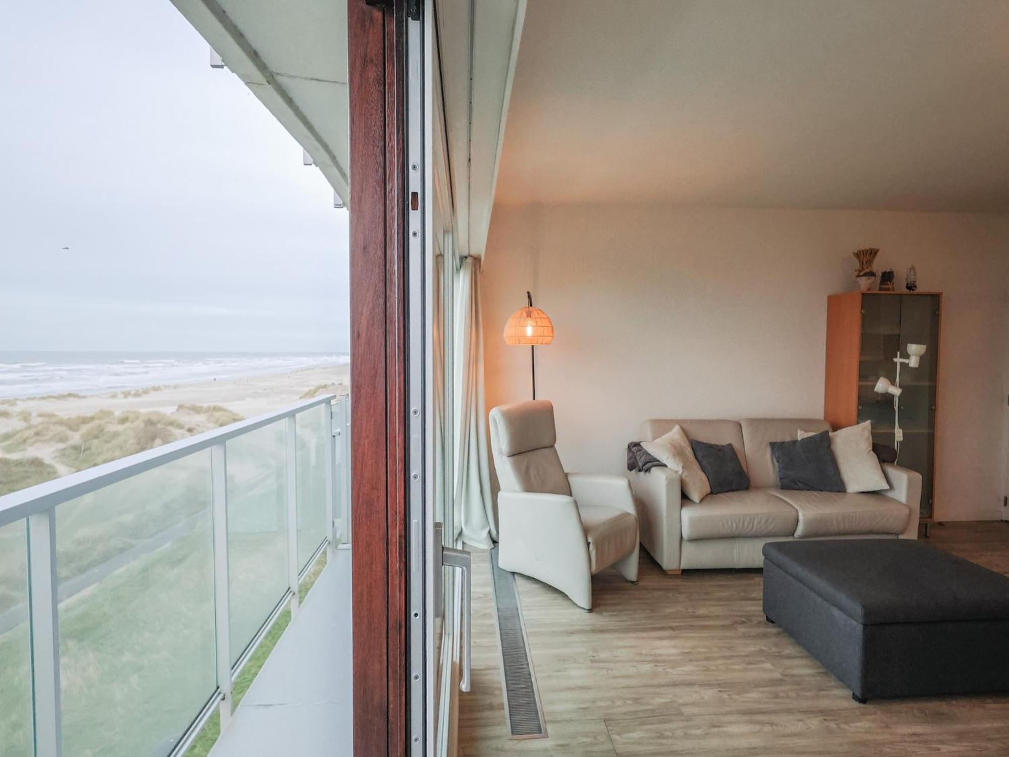 West31 With Beautiful Sea Views Daire Oostduinkerke Dış mekan fotoğraf